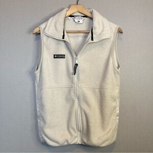 COLUMBIA WOMENS FLEECE VEST, SZ-MED, LT TAN, ZIP UP FRONT, COLLAR, SNAP POCKETS